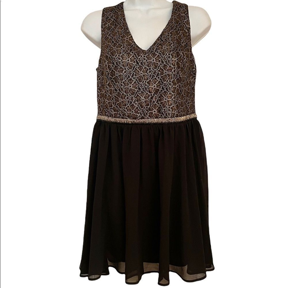 Luna NWT black sleeveless metallic dress